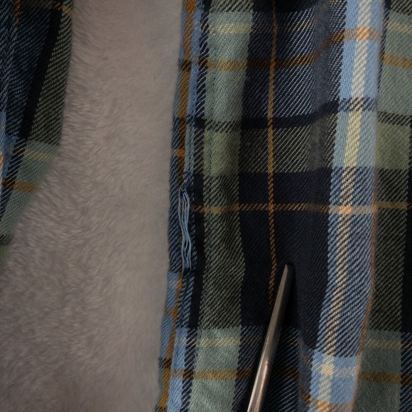 L.L. Bean Flannel Shirt Womens Small Blue Plaid - Picture 6 of 14